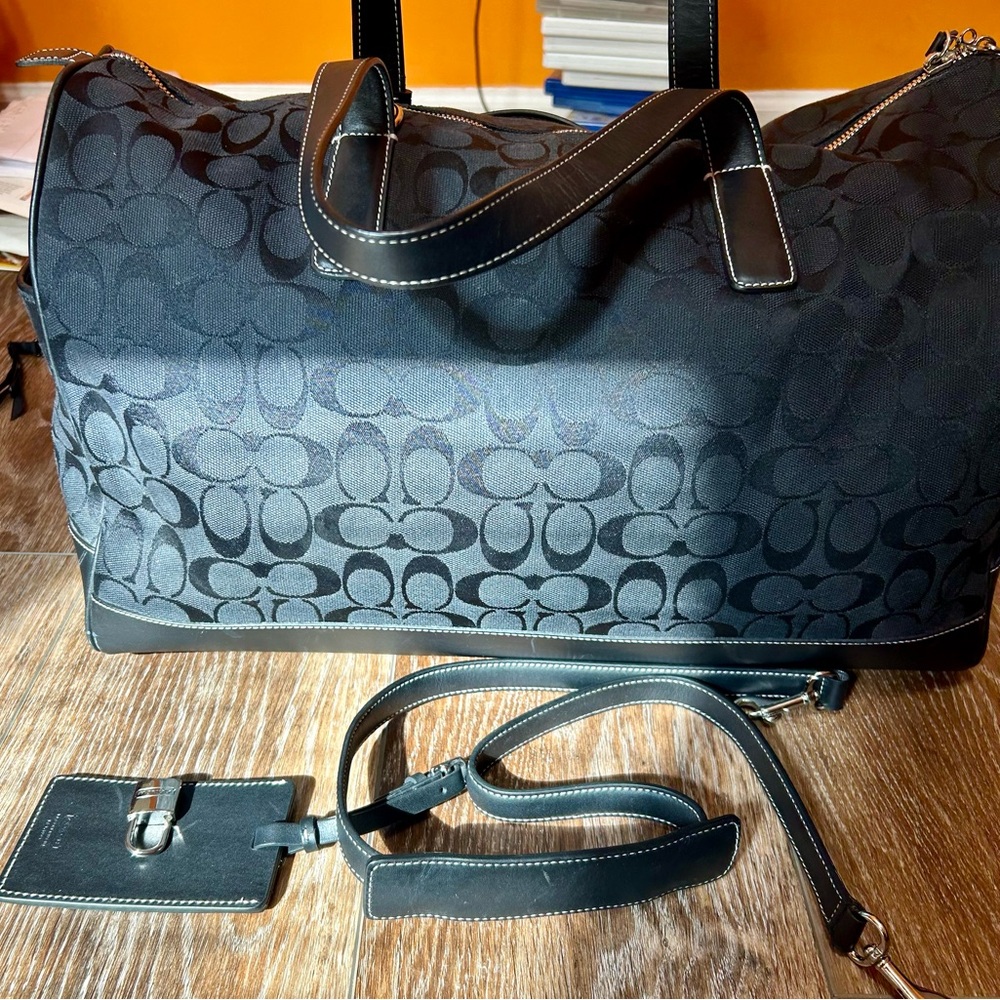 Black Coach Signature 2-way Boston Travel Duffel Bag